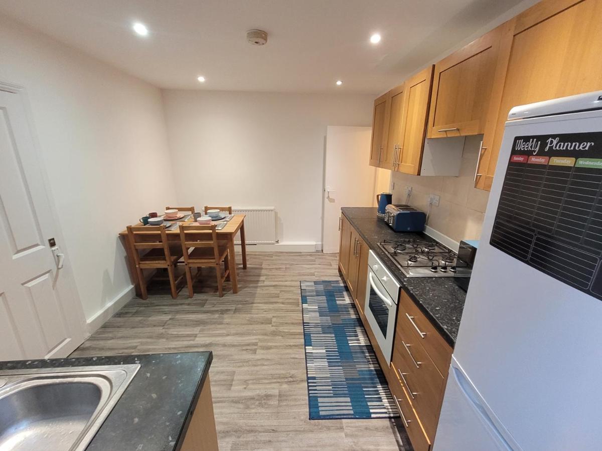 Spacious 2 Bedroom House In Central London With Garden Bagian luar foto